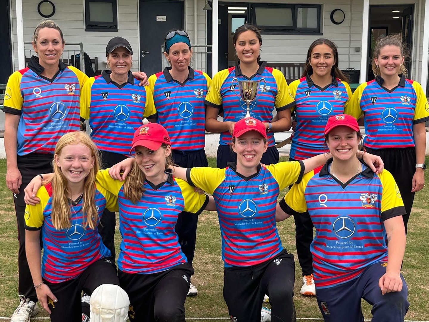 Premium Vector | A Lincoln Girl Plays Cricket In Cartoon Style